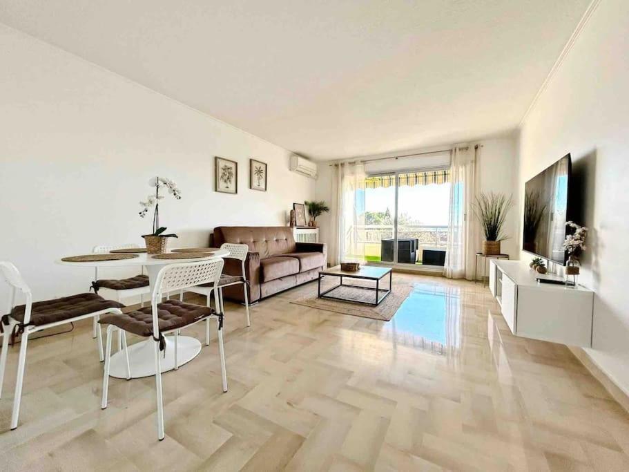 Le Maeva : 4 Prs, Clim, Garage, Piscine Apartment