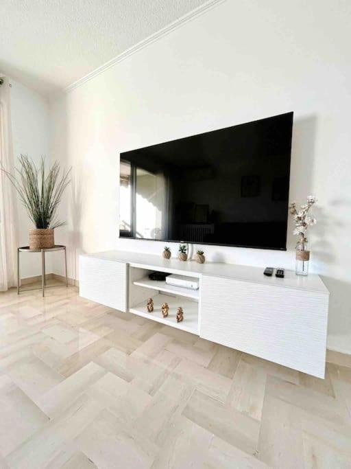 Le Maeva : 4 Prs, Clim, Garage, Piscine *